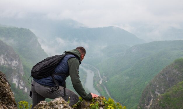 Bosnia and Herzegovina Travel Guide 2025: Top Destinations and Tips for First-Time Visitors