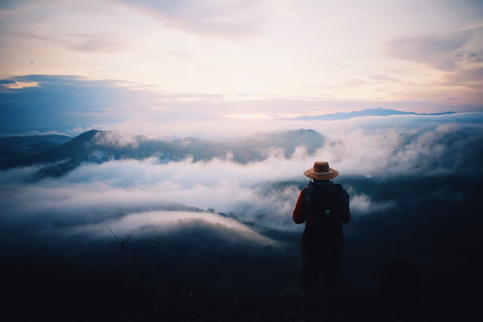 Inspiring Traveler Biographies: Legendary Journeys That Define Adventure