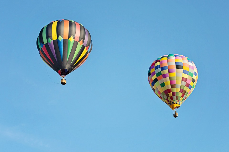 Cheap Travel Options You Can’t Miss: Fly, Stay, and Explore for Less