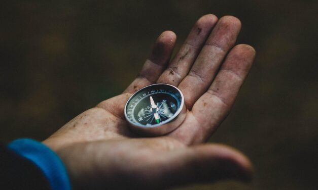 The Ultimate Guide to Budget Travel: Hacks for Saving Money While Exploring