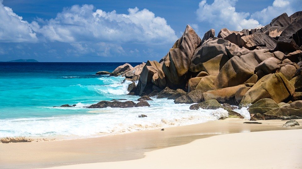 Unveiling Seychelles: Hidden Gems & Must-Visit Islands for Your Dream Getaway