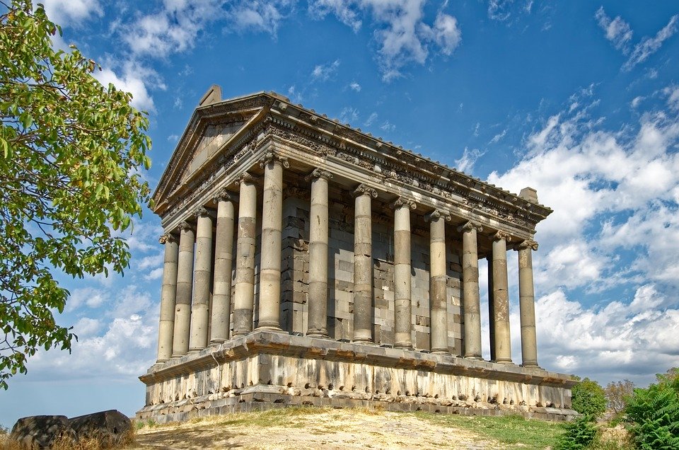 Armenia Unveiled: Fascinating Facts and Secret Getaways You Need to Know