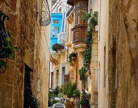 Malta Unveiled: Expert Travel Tips and Secret Destinations