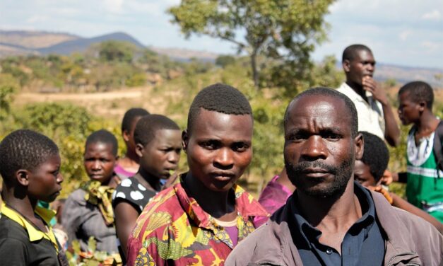 Unveiling Malawi’s Secret Escapes: Travel Tips for the Perfect Adventure