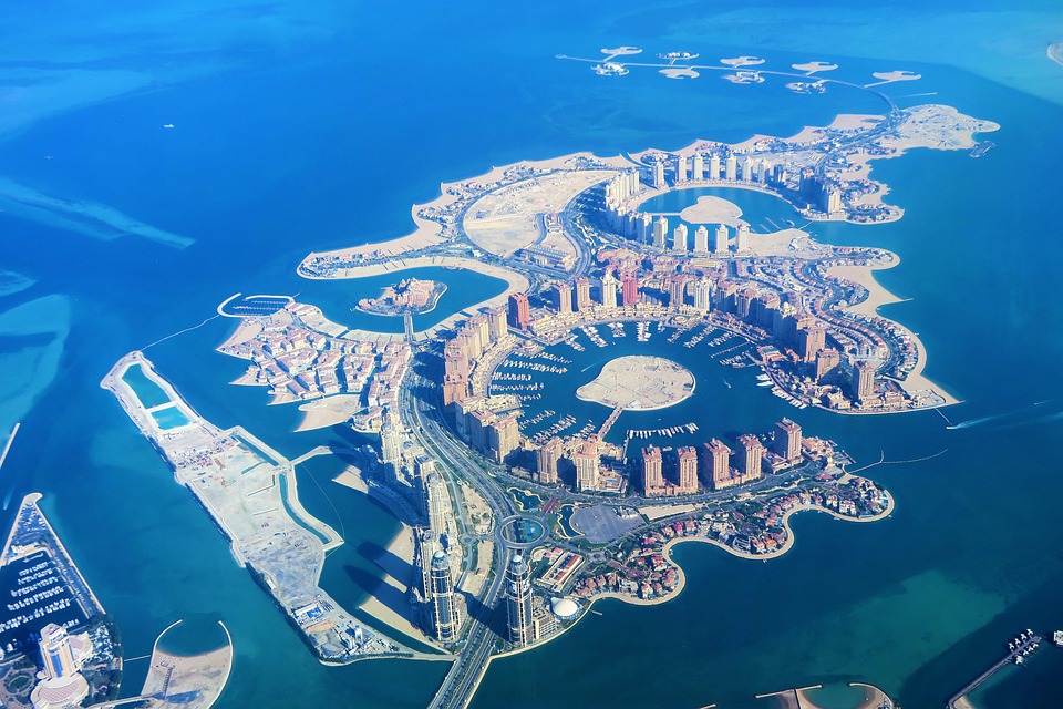 Unveiling Qatar: Must-See Attractions and Travel Tips for an Unforgettable Experience