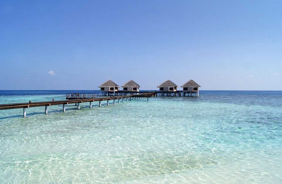 Maldives Travel Guide: Insider Tips for the Ultimate Tropical Escape