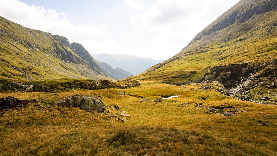 From Castles to Carpathians: Discover Romania’s Most Enchanting Sights