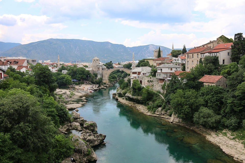From Majestic Mountains to Flowing Rivers: Exploring Bosnia and Herzegovina’s Best-Kept Secrets