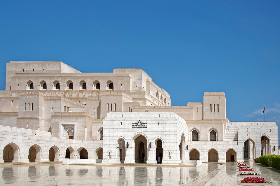 From Desert Wonders to Coastal Paradises: Exploring Oman’s Natural Treasures