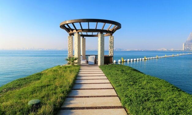 A Traveler’s Guide to Qatar: Where Cutting-Edge Modernity Meets Timeless Culture