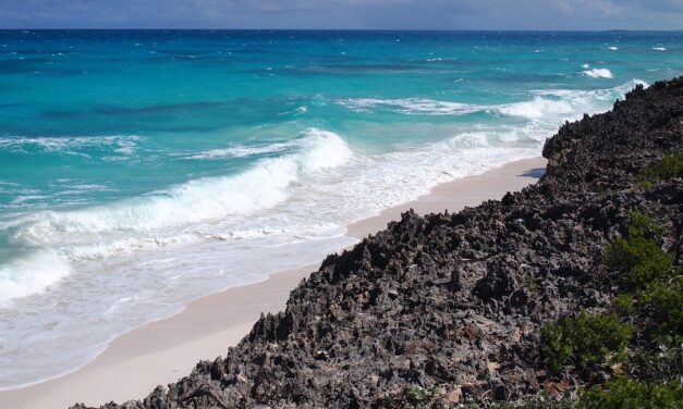 Bahamas Beyond the Beaches: Fascinating Facts and Unique Experiences Await