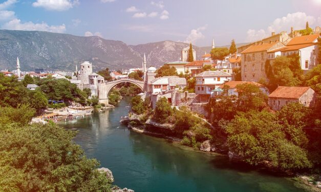 The Ultimate Guide to Traveling Bosnia and Herzegovina Like a Local