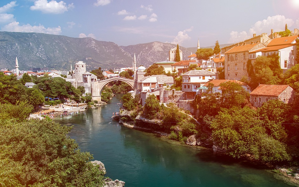 The Ultimate Guide to Traveling Bosnia and Herzegovina Like a Local