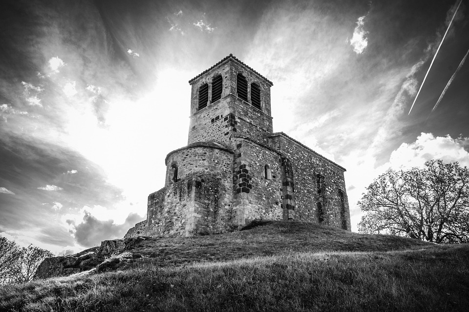 Beyond the Beaches: Unique Experiences in Saint Vincent and the Grenadines