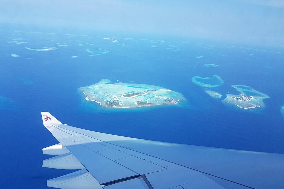 Diving into Maldives: Top Snorkeling Spots and Underwater Adventures