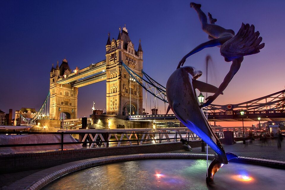 Experience the Magic of the United Kingdom: Top Scenic Adventures to Try