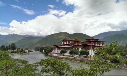Bhutan’s Top Mystical Monasteries and Scenic Hikes You Can’t Miss