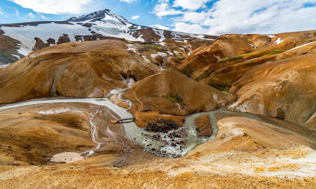 How to Plan the Perfect Iceland Adventure: Expert Travel Advice