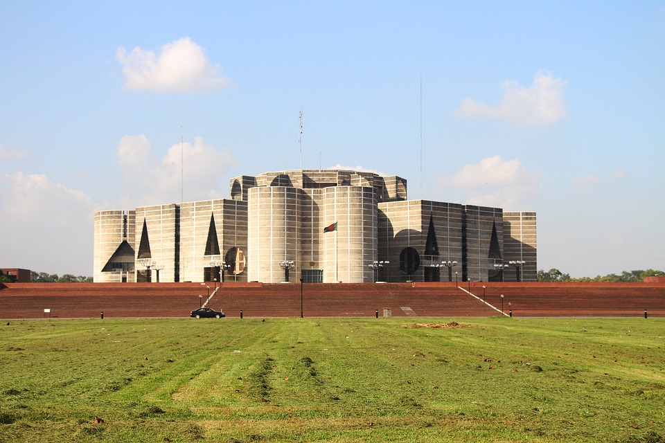 Natural Splendor Meets History: Must-See Attractions in Bangladesh