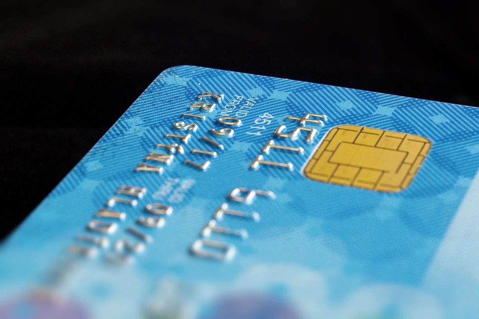 Top Reward Cards Every Traveler Needs for Saving Money on Flights and Hotels