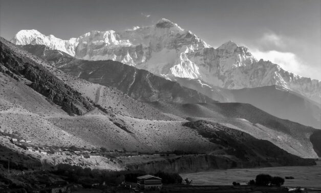 Unlock the Magic of Nepal: Insider Tips for Your Perfect Adventure