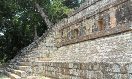 Why Honduras Should Be on Every Traveler’s Bucket List: Tips for an Unforgettable Trip