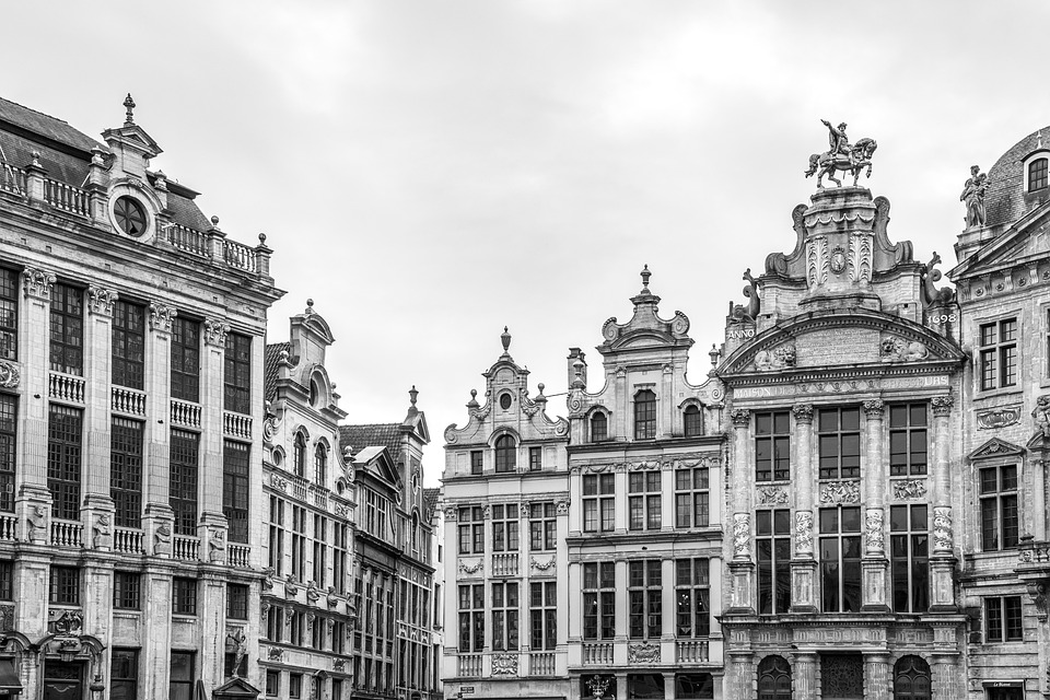 Step Into History: Exploring Belgium’s Medieval Castles and Quaint Cobbled Streets