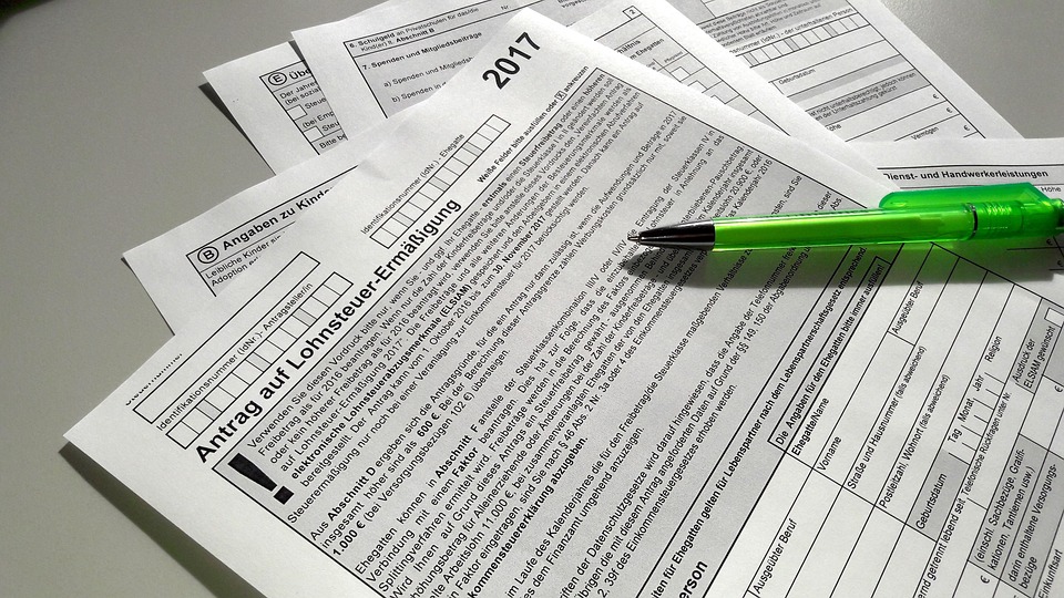 Top 10 Budgeting Tips for Managing Travel Expenses in 2023