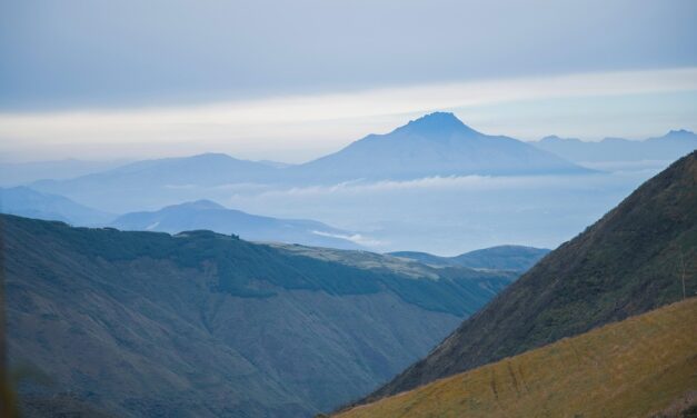 Authentic Ecuador: A Traveler’s Guide to Its Culture, Food, and History