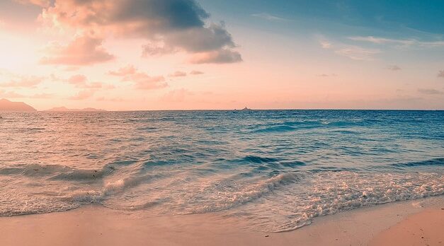 Your Ultimate Seychelles Itinerary: Must-See Islands, Hidden Gems, and Travel Hacks